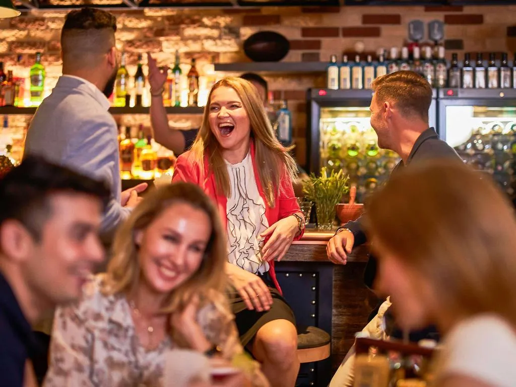 Bar, Hotel Apartments Dubai Barsha Heights, Dubai