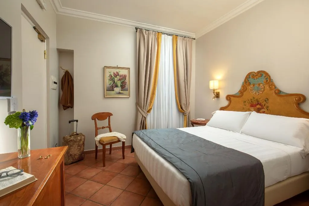 Double or Twin SUPERIOR Room, Mozart, Rome