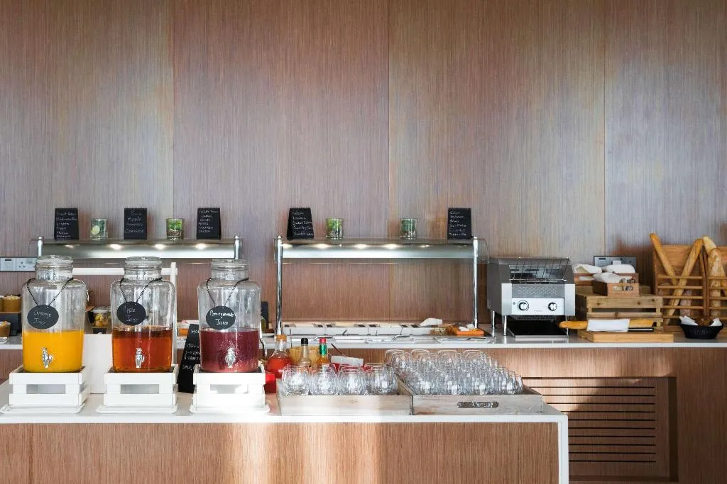 Restaurant, Radisson Blu Hotel Larnaca, Cyprus