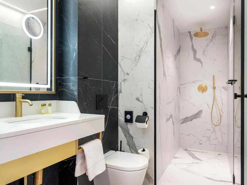 DOUBLE STANDARD Room, Hotel Golden Queen, Krakow