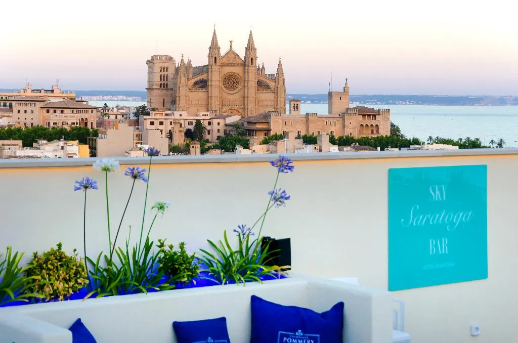 Bar, Hotel Saratoga, Majorca