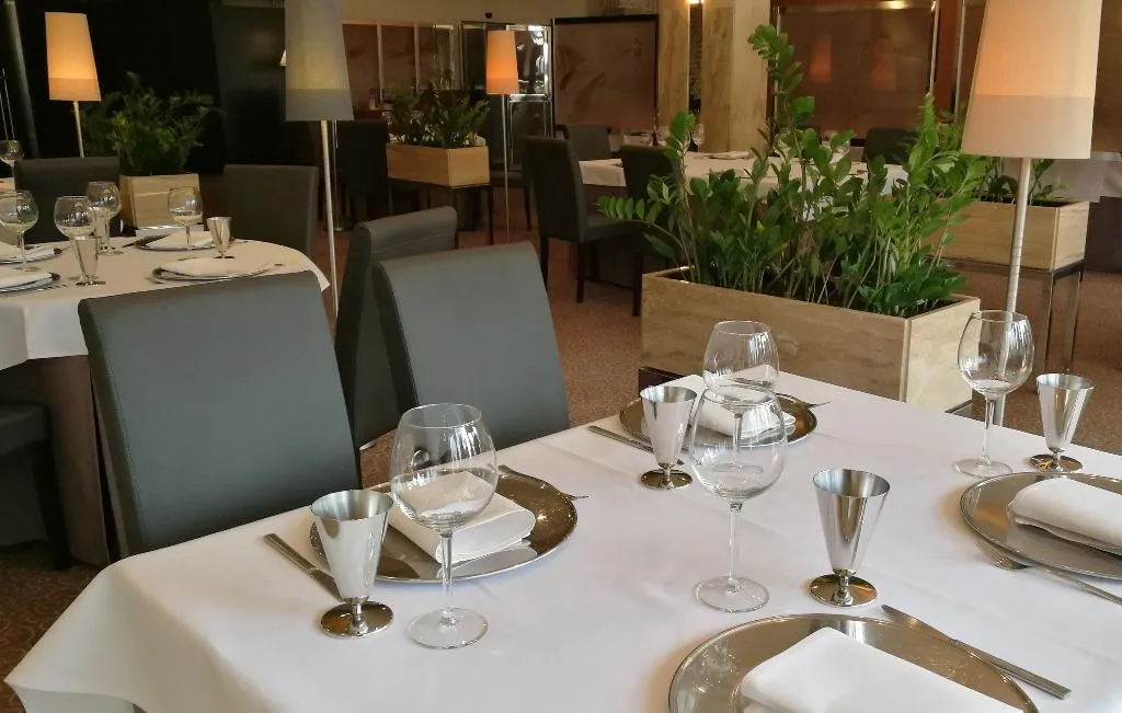 Restaurant, Booking Hotel Crown Piast & Spa*****, Krakow