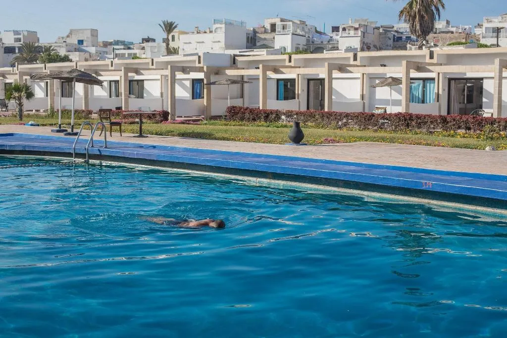 Sports and Entertainment, Des Iles, Essaouira