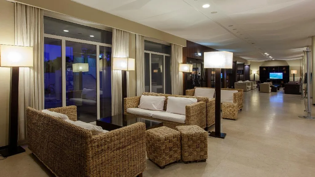 Lobby, Carcavelos Beach Hotel, Lisbon
