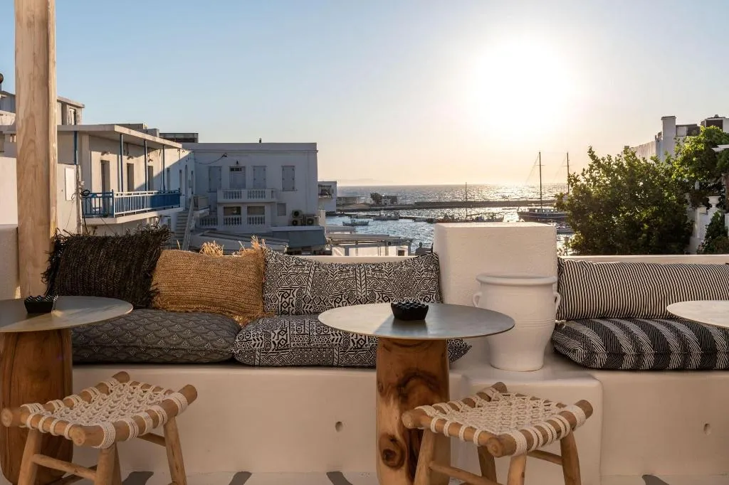 Bar, The Townhouse Mykonos, Mykonos