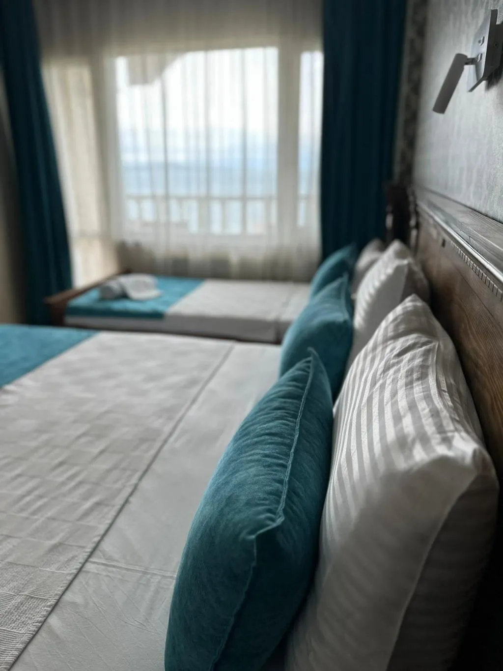 TRIPLE SEA VIEW Room, Cunda Basel Hotel, Izmir