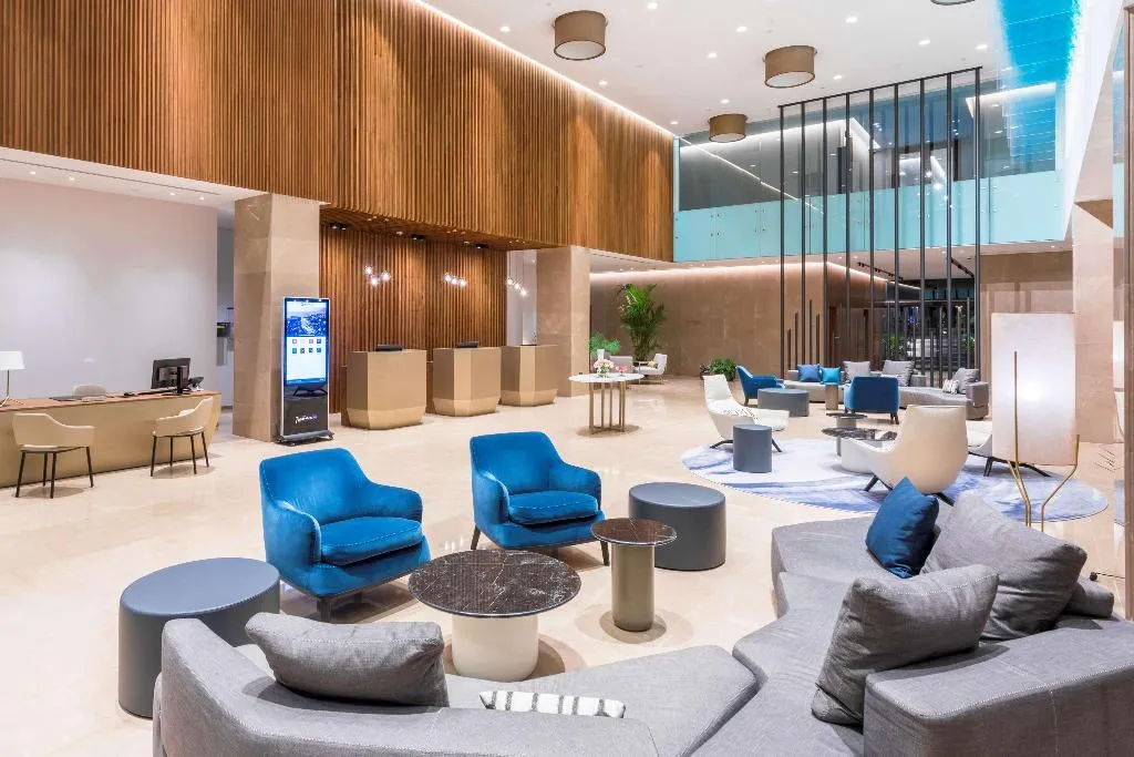 Lobby, Radisson Blu Hotel Larnaca, Cyprus