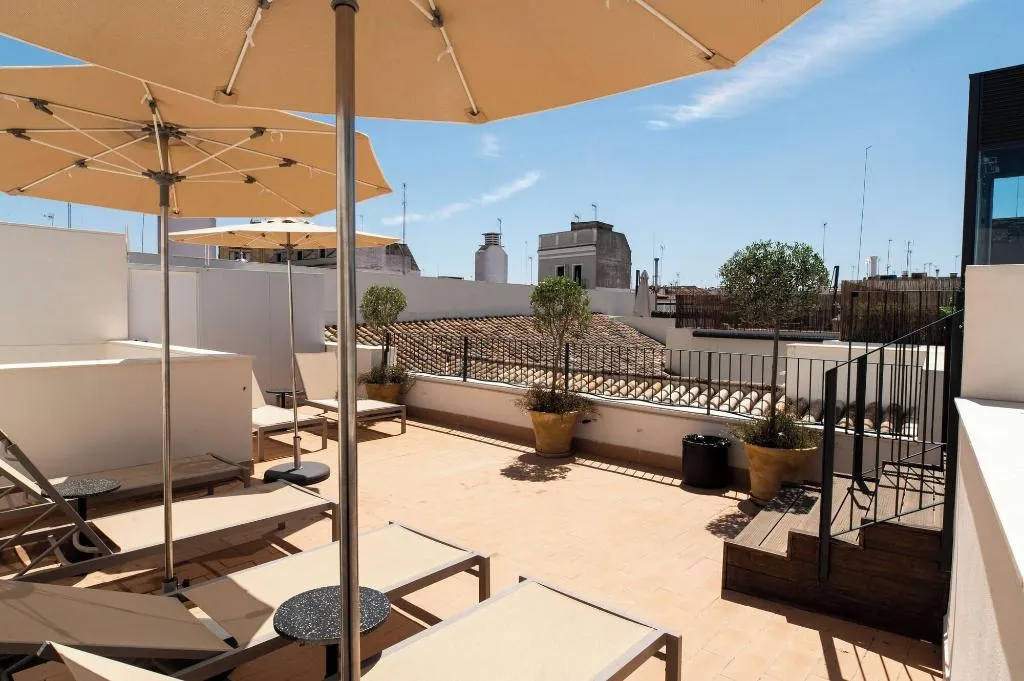 Terrace, Hotel Legado Magdalena, Seville