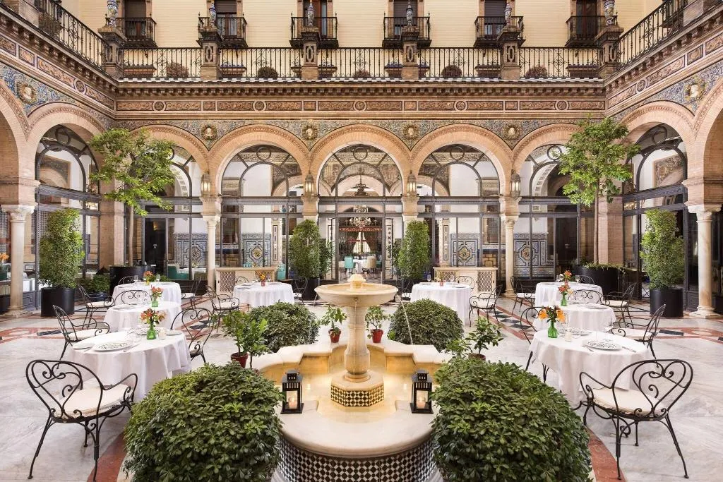 Restaurant, Alfonso XIII, Seville