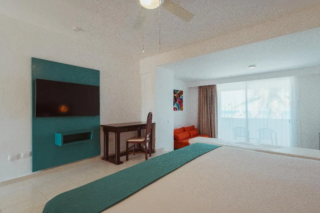 SUITE OCEAN VIEW Room, All Ritmo Cancun Resort & Water Park, Cancun Area