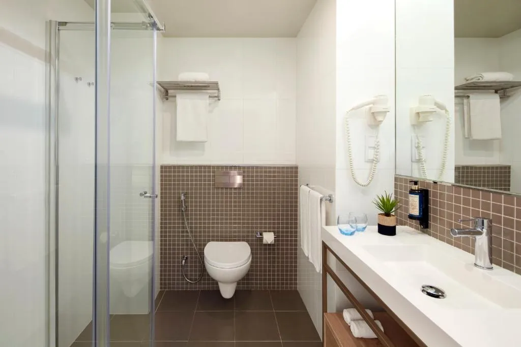 Double or Twin SUPERIOR Room, Dom Jose Beach Hotel, Algarve
