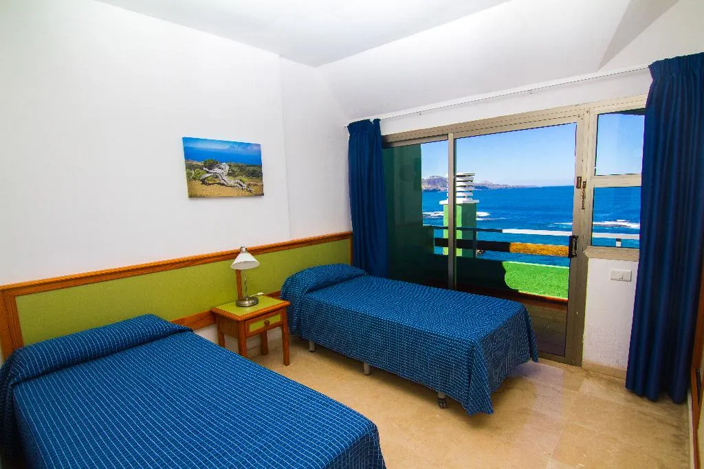 FAMILY ROOM WITH KITCHENETTE Room, Brisamar Canteras, Gran Canaria