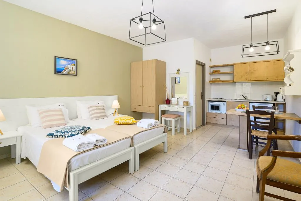 STUDIO STANDARD Room, Villa Vicky Hersonissos, Crete