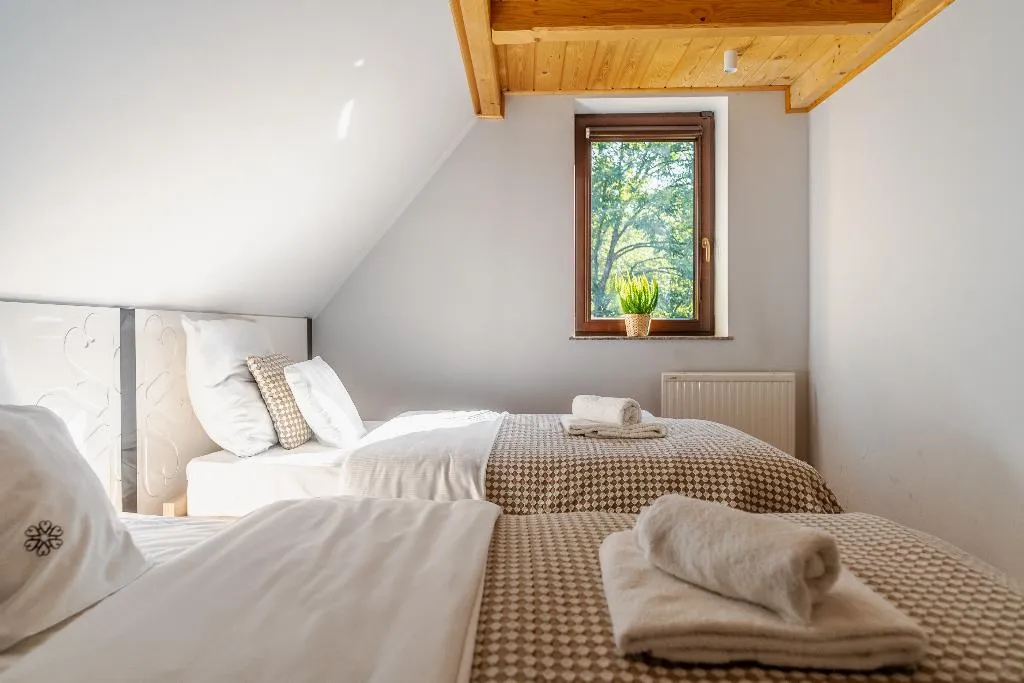 APARTMENT TWO BEDROOMS Room, Harenda Residence- Destigo Hotels, Krakow