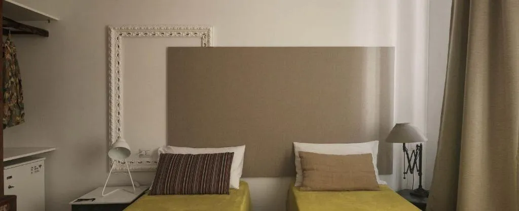Room, B&B Room of Arts, Naples