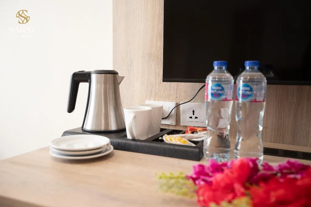 SUITE WITH JACUZZI Room, Saray Pyramids & Museum View Hotel, Cairo