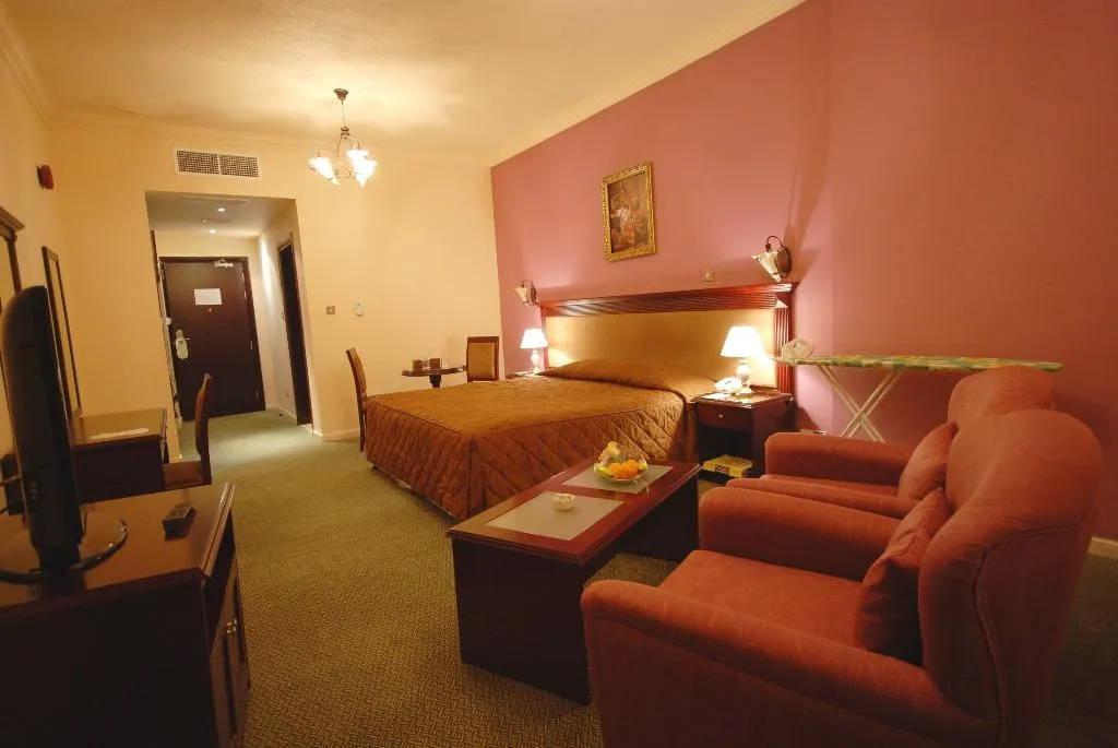 Double or Twin STANDARD Room, Al Bustan Hotel, Dubai