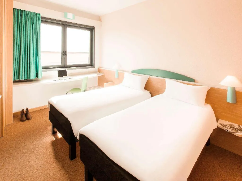 TWIN STANDARD Room, Ibis Roma Fiera, Rome