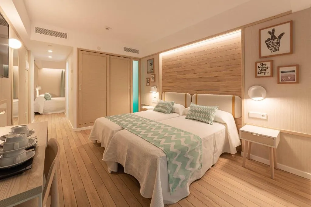 Room, Ambassador Playa II, Costa Blanca