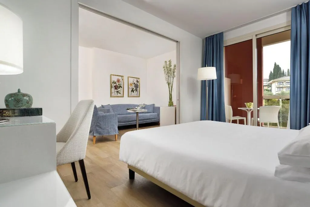 DOUBLE SUPERIOR Room, Hotel Continental Wellness & Spa, Milan
