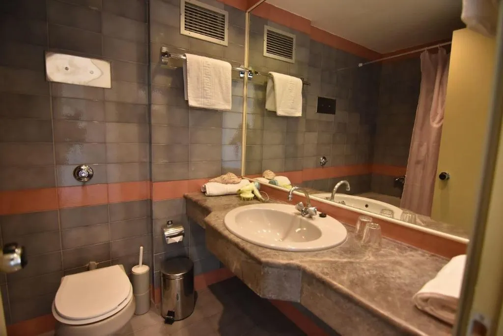 Room, Mantenia Hotel, Crete