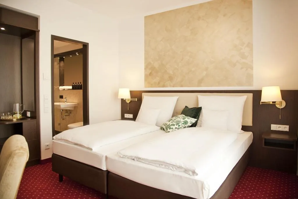 General view, Gold Palais Hotel, Berlin