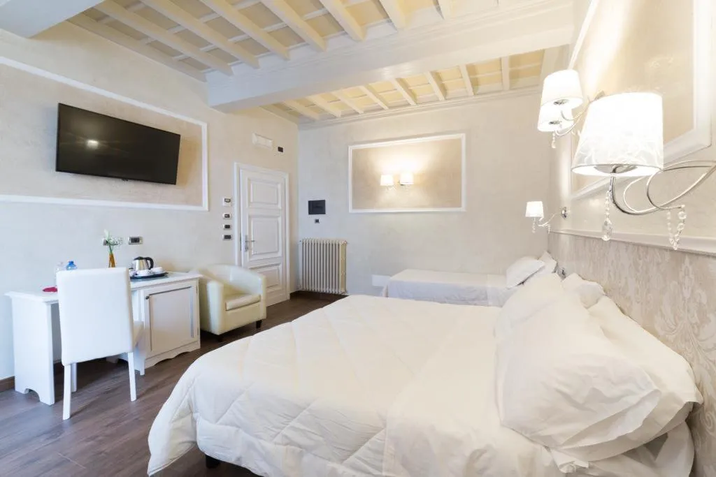 Room, California, Florence