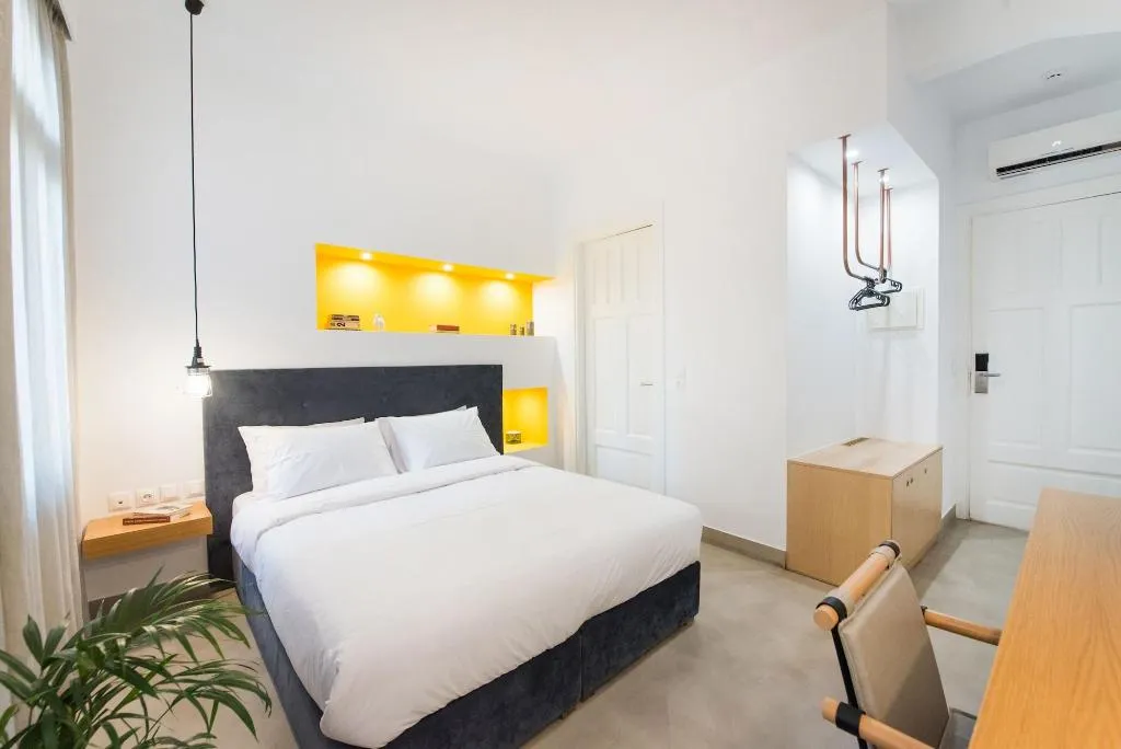 Room, MONK Monastiraki Suites, Athens