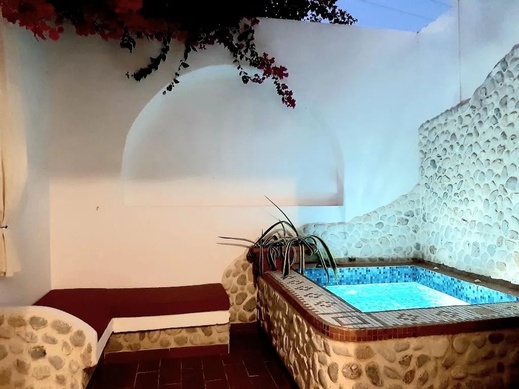 Room, Atalos Suites, Santorini