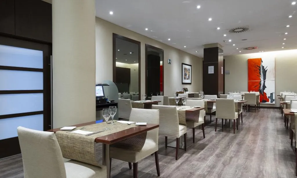 Restaurant, Gran Hotel Attica21 Las Rozas, Madrid