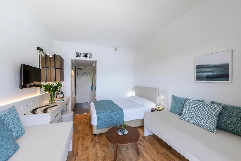 Double or Twin STANDARD Room, Louis Phaethon Beach, Cyprus