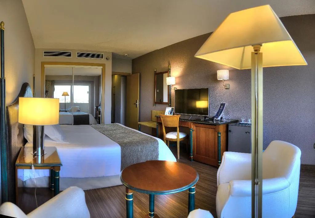 Double or Twin STANDARD Room, Beatriz Toledo Auditorium & Spa, Madrid