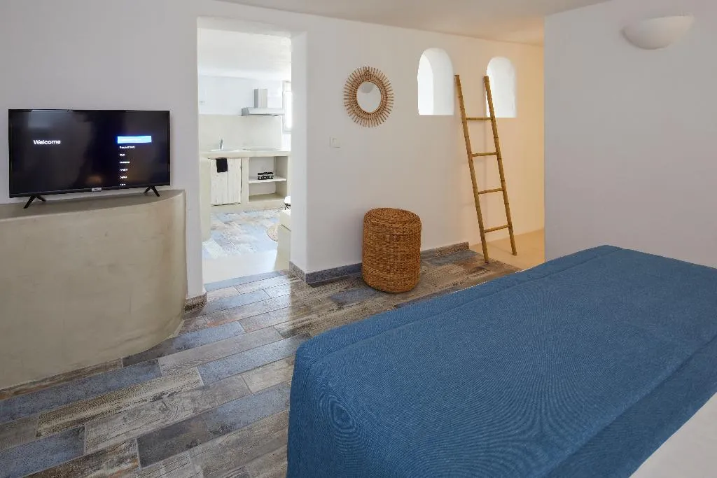 VILLA SUPERIOR Room, El Verano Collection Santorini, Santorini