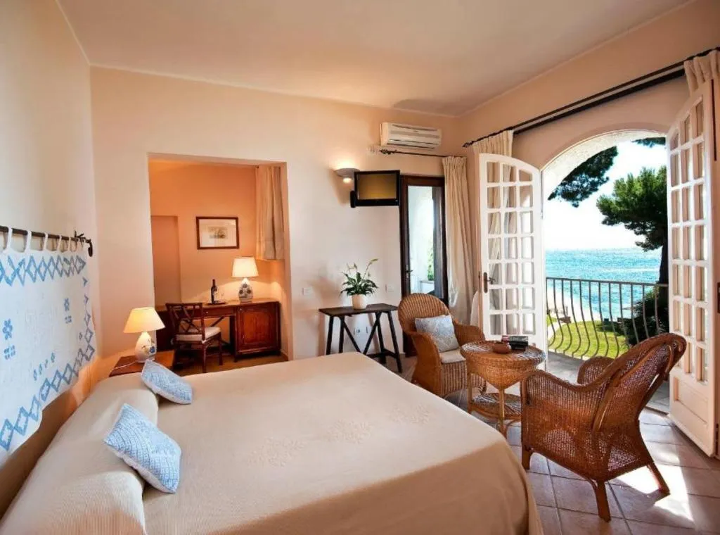 Room, Luna Sardinia, Cagliari
