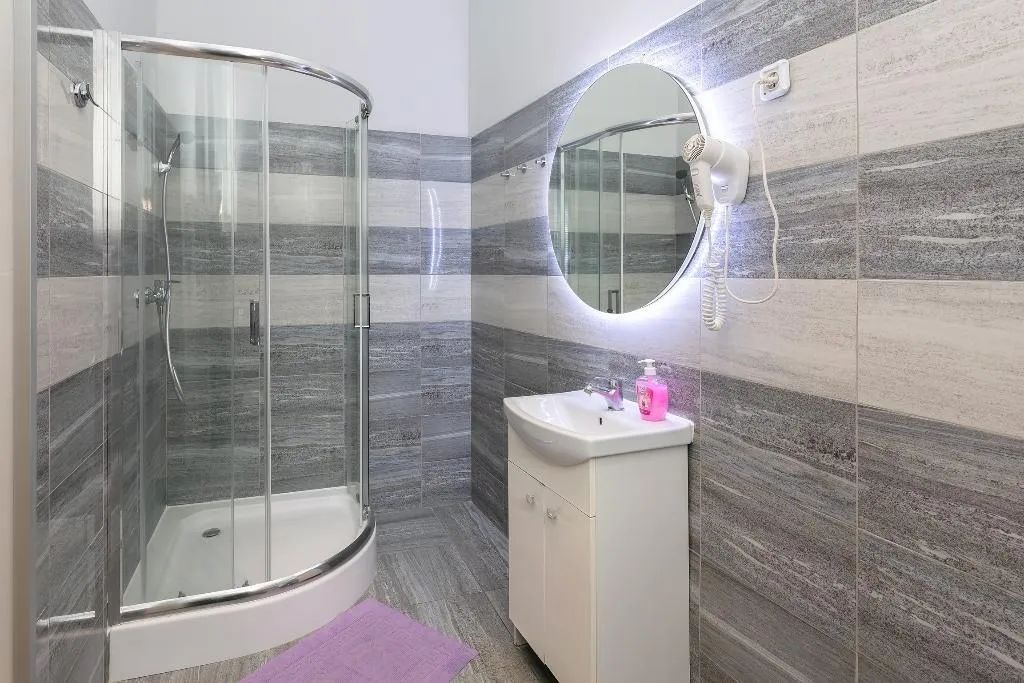 DOUBLE DELUXE Room, Queen Apartments, Krakow