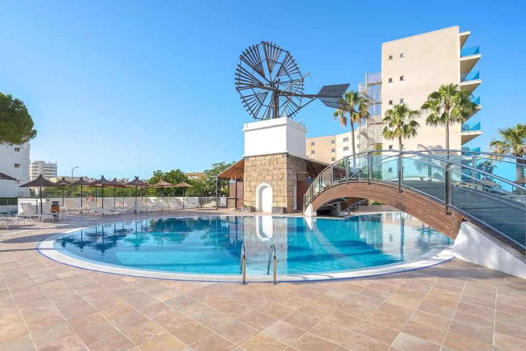 Pool, THB El Cid, Majorca