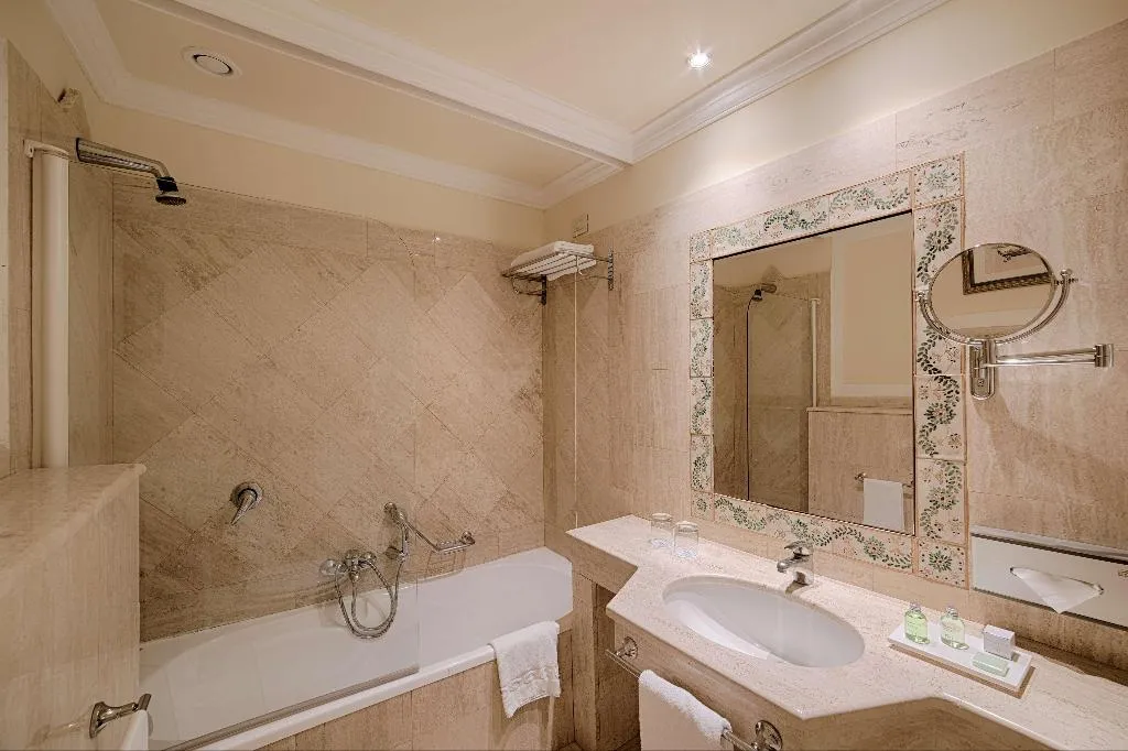 FAMILY ROOM CAPACITY 3 Room, NH Caltagirone Villa San Mauro, Catania