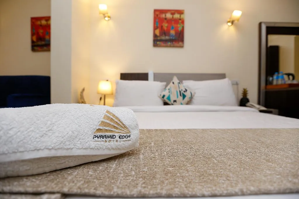 DOUBLE EXECUTIVE KING BED Room, Pyramid Edge Hotel & Exclusive Pyramids View Roof, Cairo