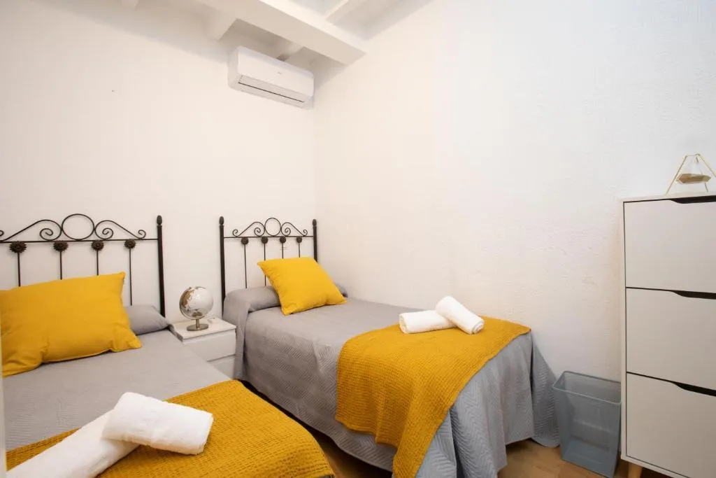 APARTMENT OCEAN VIEW TWO BEDROOMS Room, Boutique Rooms Playa Burriana, Costa Del Sol