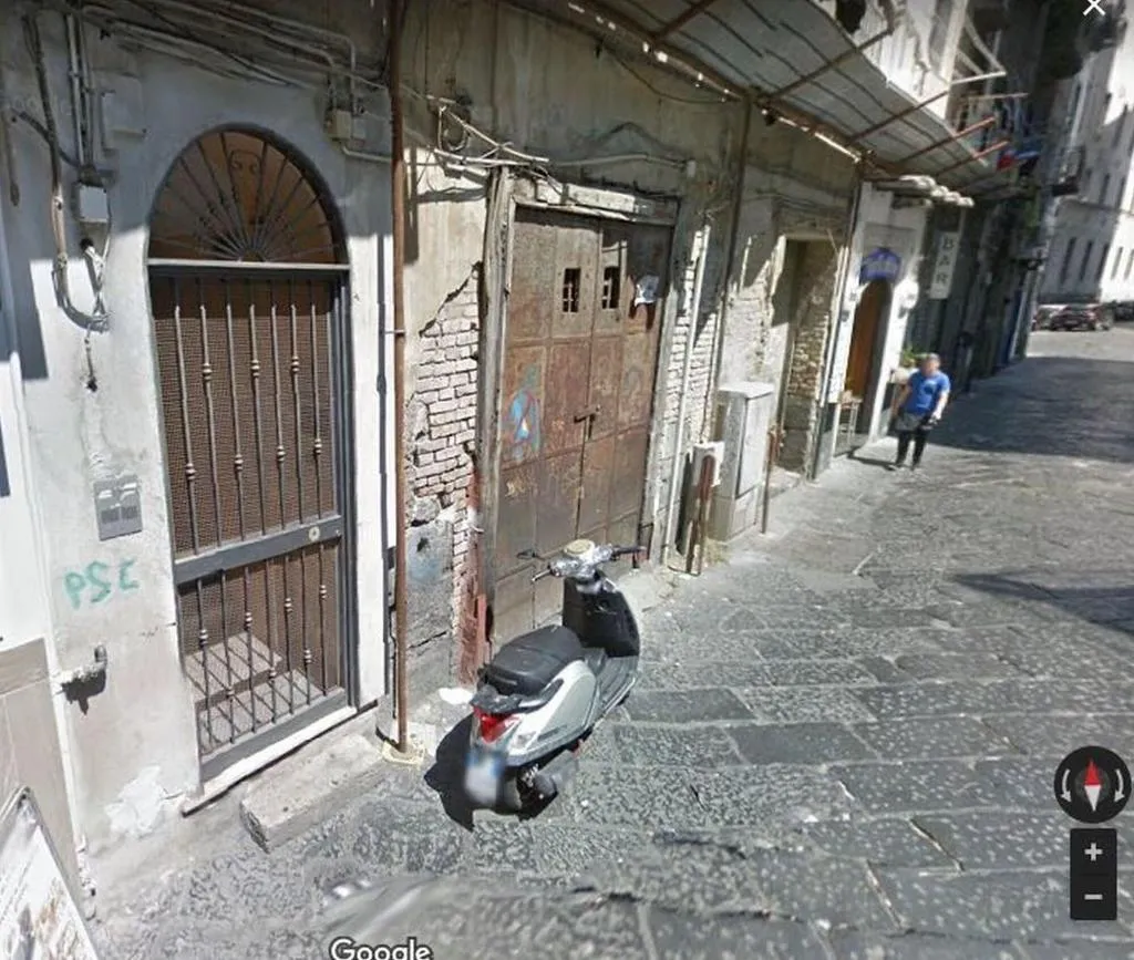 General view, B&B Tazzecafè, Naples