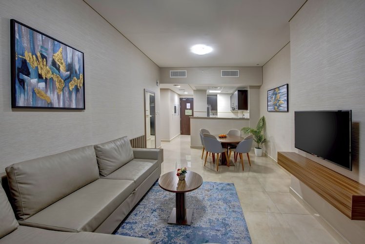 Royal Regency Suites Dubai Marina, Dubai