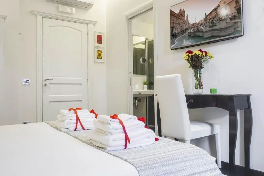 Room, Navona Living Rome, Rome