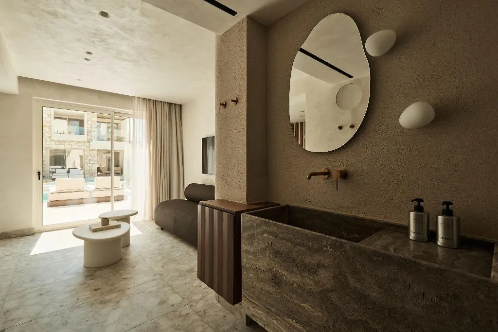 SUITE WITH PRIVATE POOL Room, Uzenie All Suites Boutique Resort, Crete