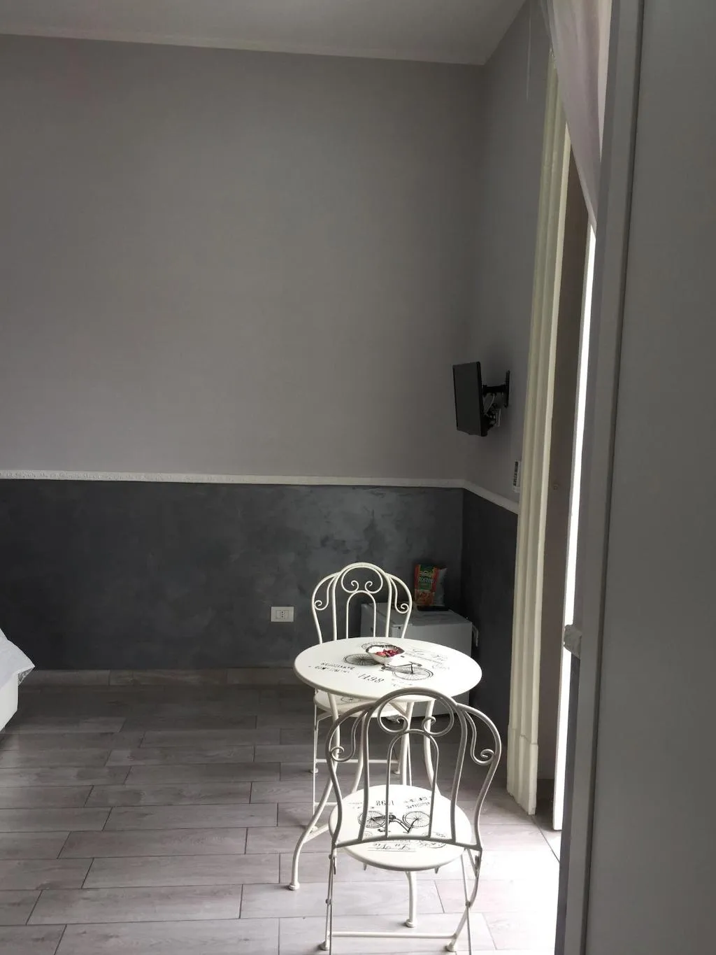 Room, B&B Panorama, Naples