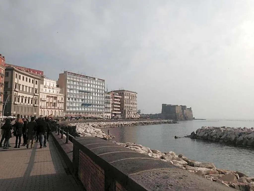 General view, B&B Platamon, Naples