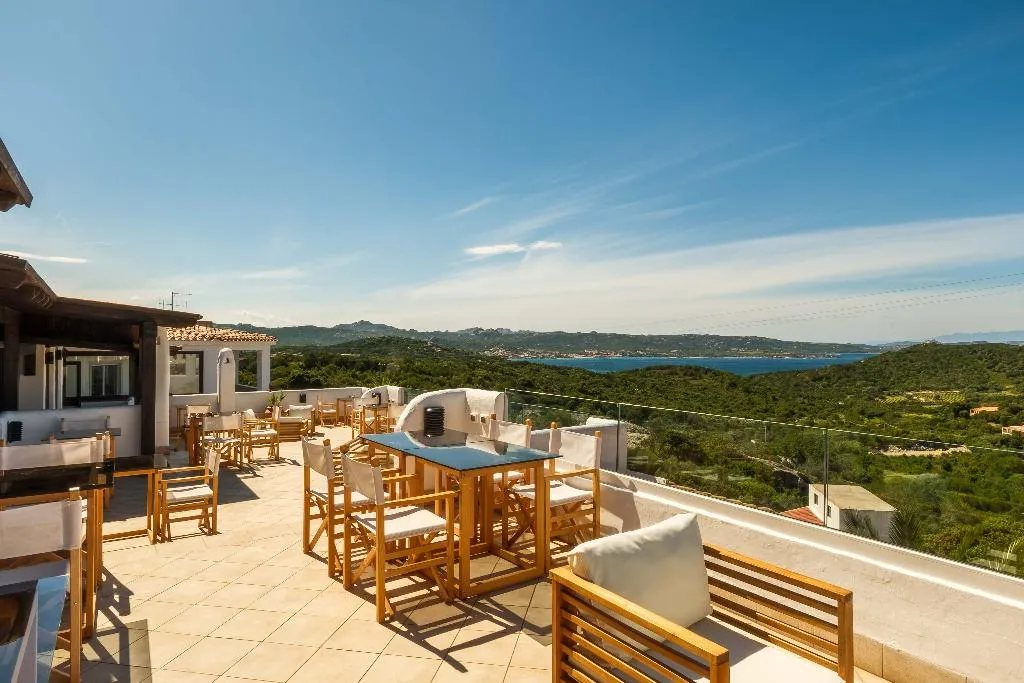 Terrace, Hotel Pedra Santa, Olbia