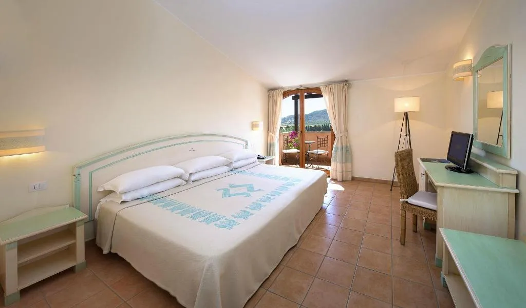 DOUBLE SINGLE USE GARDEN VIEW Room, Veridia Resort, a member of Radisson Individuals, Cagliari