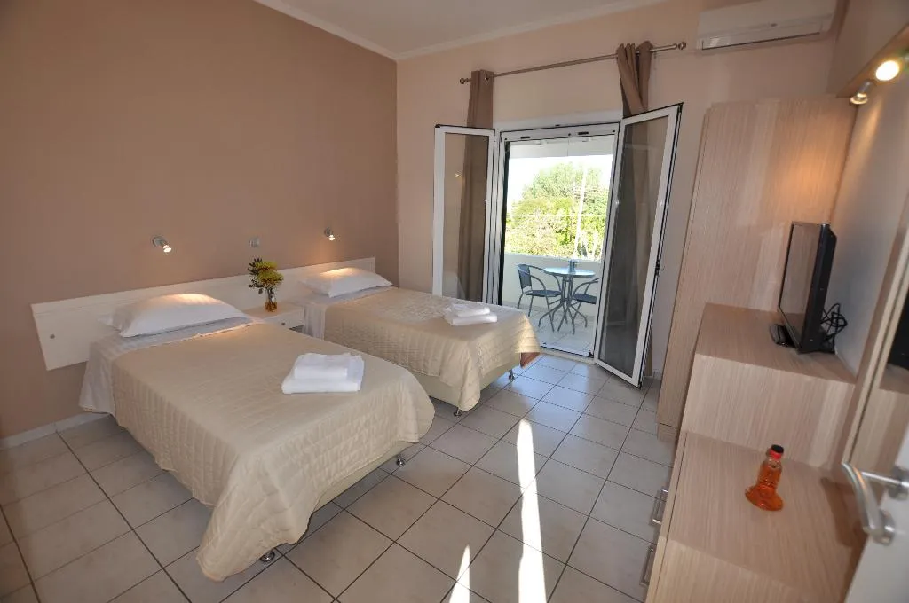 STUDIO SIDE SEA VIEW Room, Ammos Corfu, Corfu