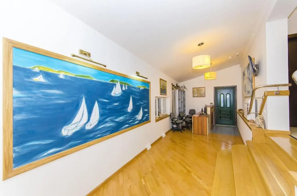 Sports and Entertainment, Palma Rooms B&B, Split