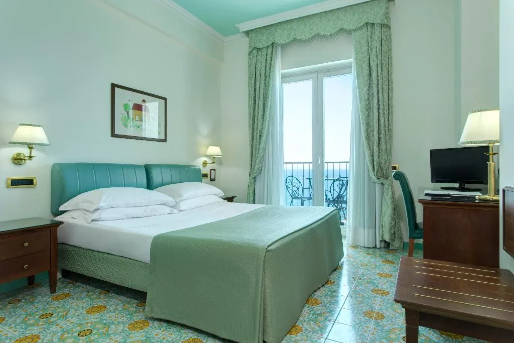 DOUBLE STANDARD Room, Lloyd's Baia, Naples
